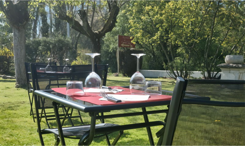 Le restaurant - La Renardière - restaurant SAINT-SULPICE-ET-CAMEYRAC - bien manger SAINT-SULPICE-ET-CAMEYRAC